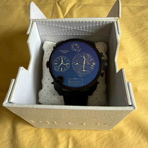 Diesel Men's Mr. Big Daddy Black Leather Chronograph Watch DZ7127 - Picture 10 of 11